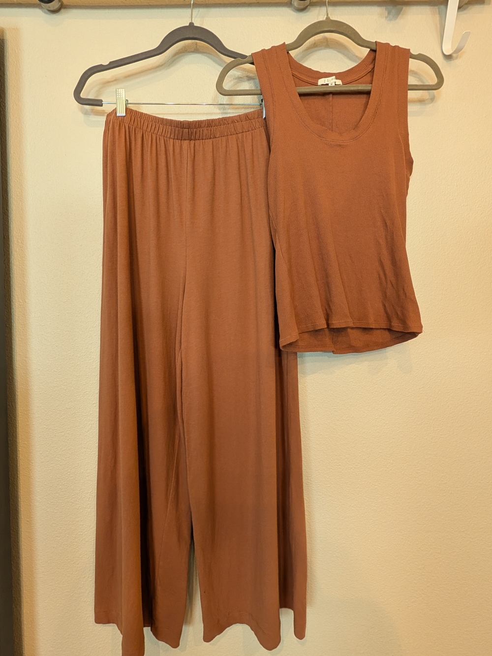 Z SUPPLY 2 Piece Terracotta Lounge Set Ribbed Tank M Wide Leg Cotton Pants L